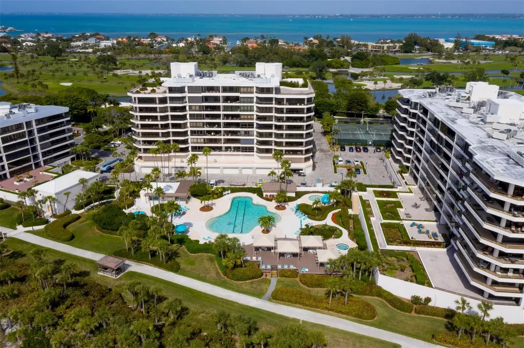 575 Sanctuary Drive Longboat Key FL 34228