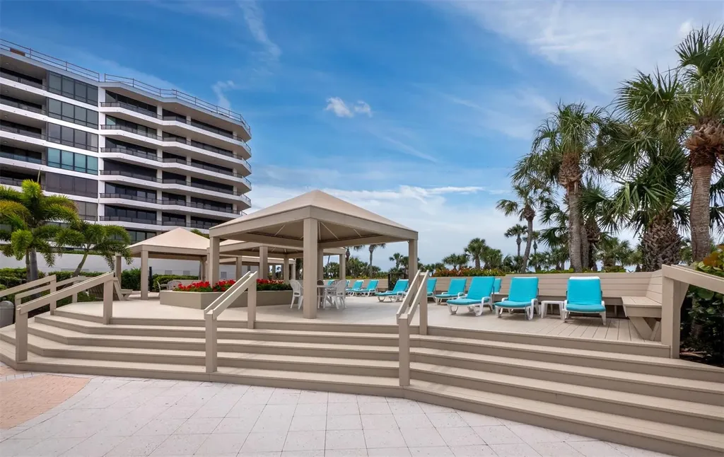 575 Sanctuary Drive Longboat Key FL 34228