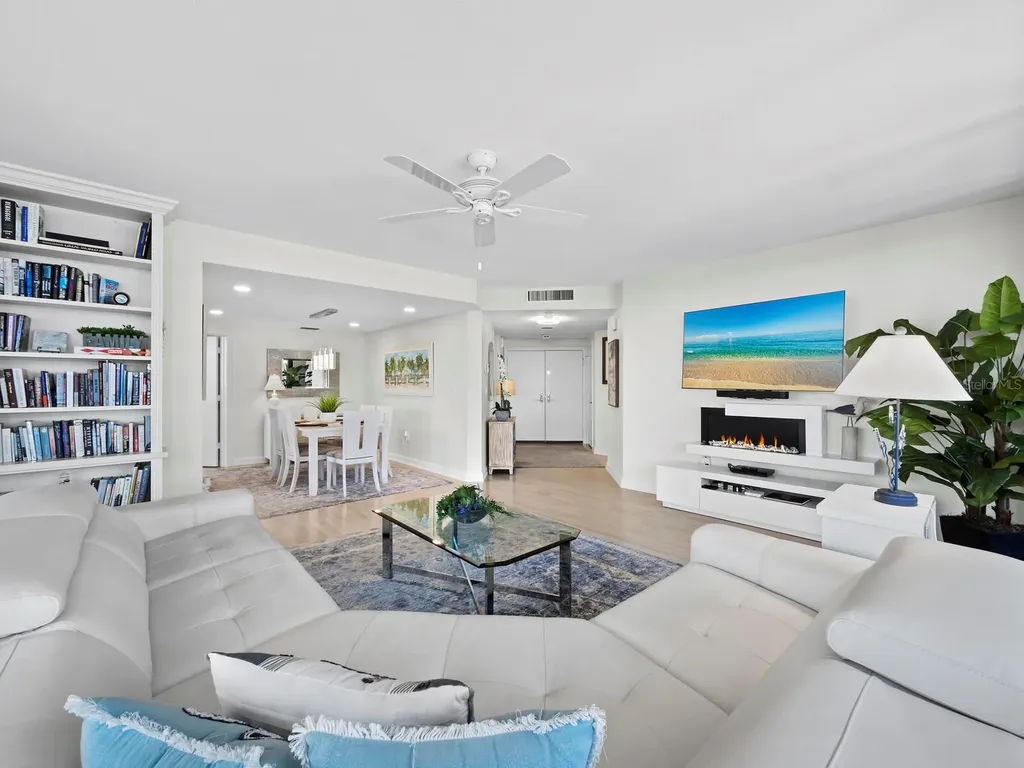 575 Sanctuary Drive Longboat Key FL 34228