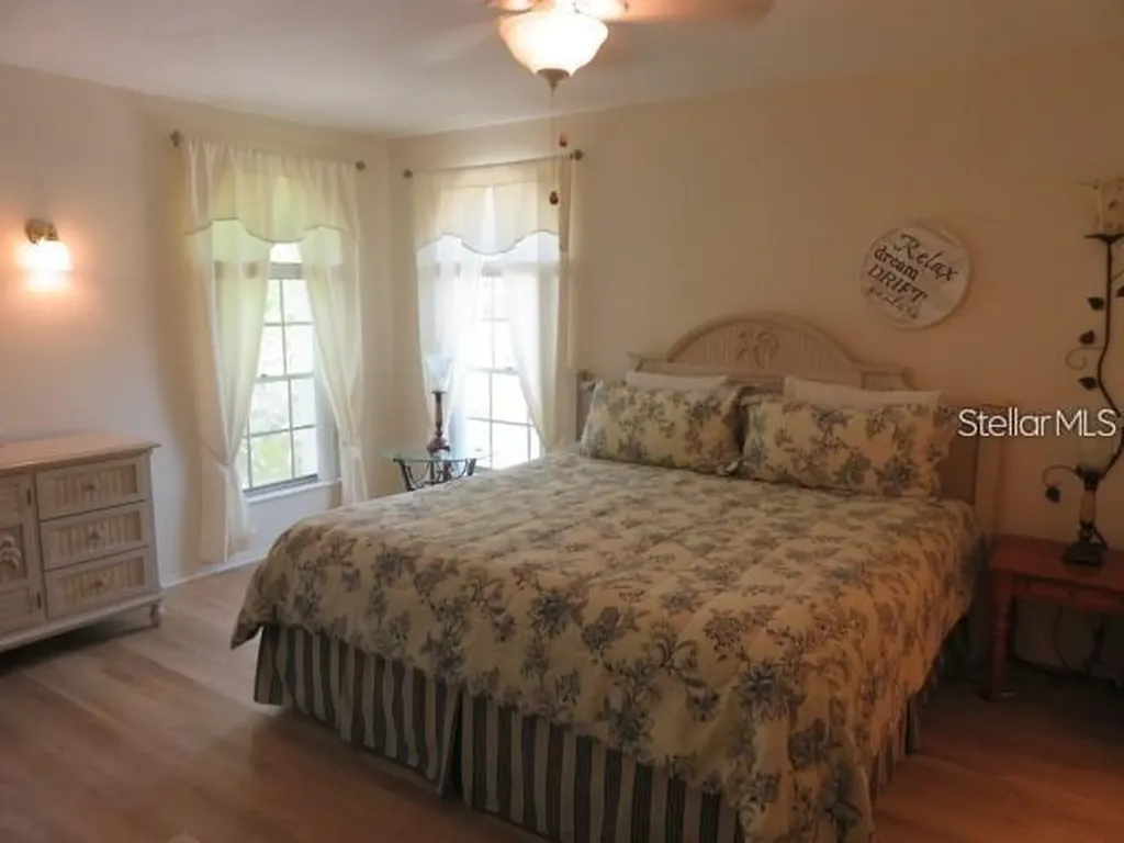 6304 Pointe West Boulevard Bradenton FL 34209