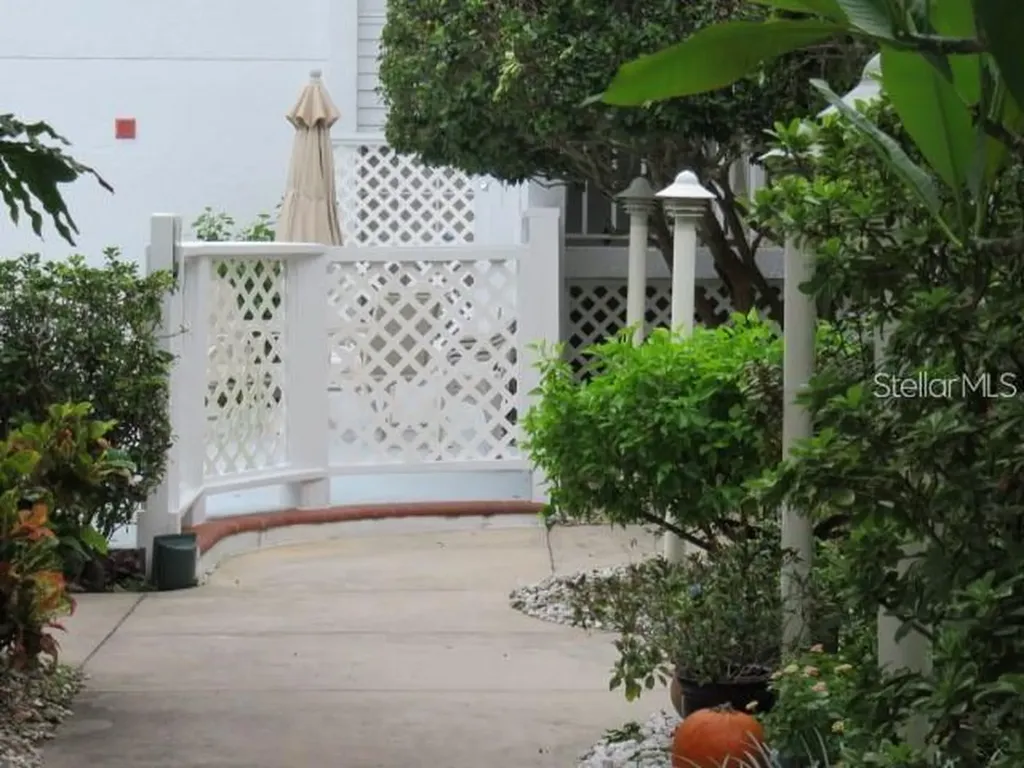 6304 Pointe West Boulevard Bradenton FL 34209