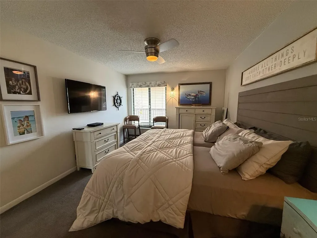 6158 Palma Del Mar Boulevard S St Petersburg FL 33715