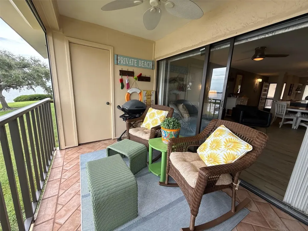 6158 Palma Del Mar Boulevard S St Petersburg FL 33715