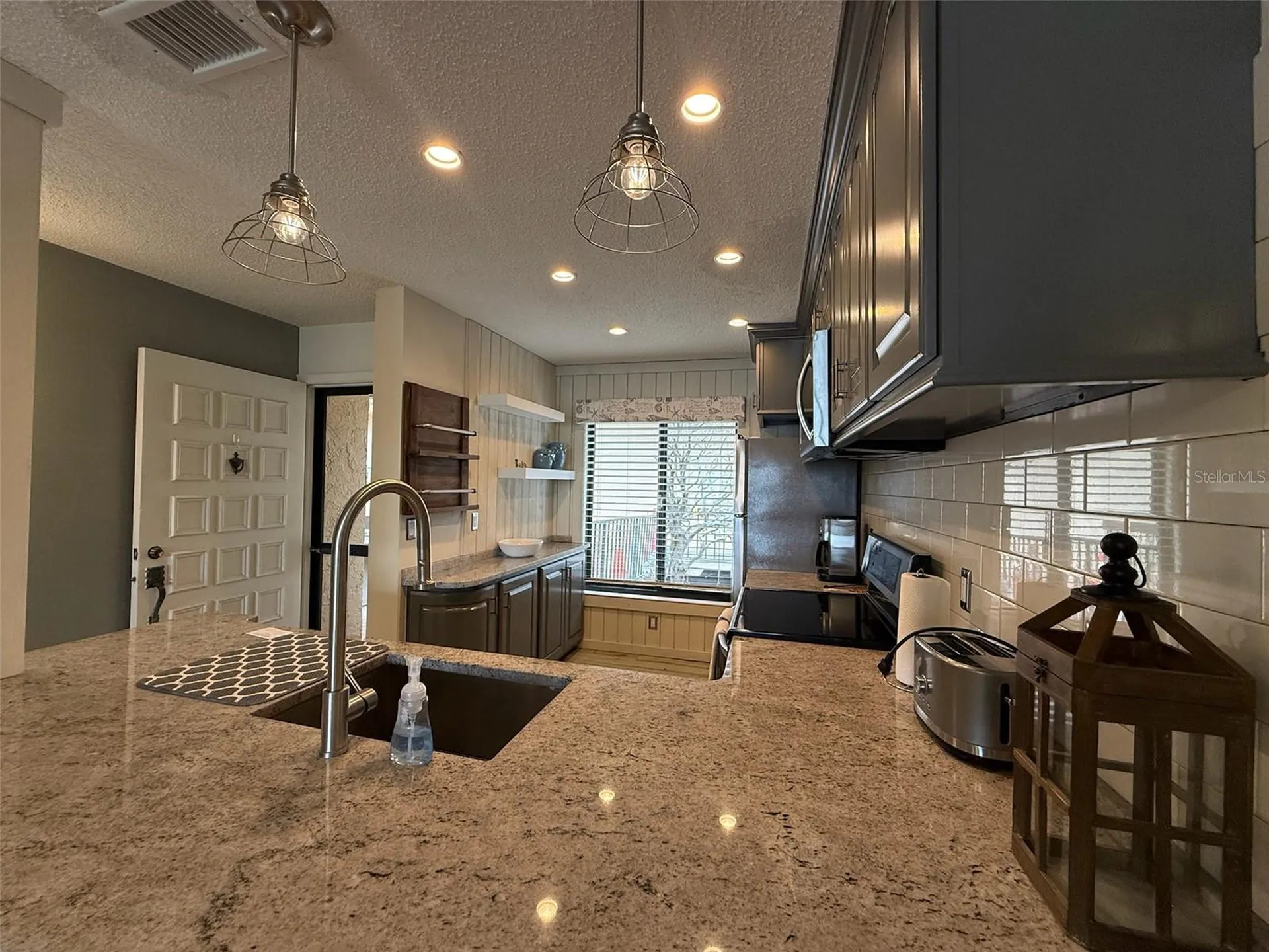 6158 Palma Del Mar Boulevard S St Petersburg FL 33715