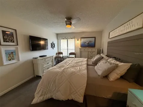 6158 Palma Del Mar Boulevard S St Petersburg FL 33715
