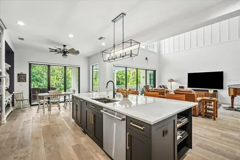 8317 Alafia Pointe Drive Riverview FL 33578