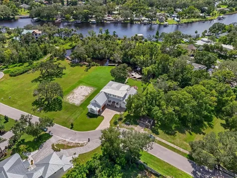 8317 Alafia Pointe Drive Riverview FL 33578