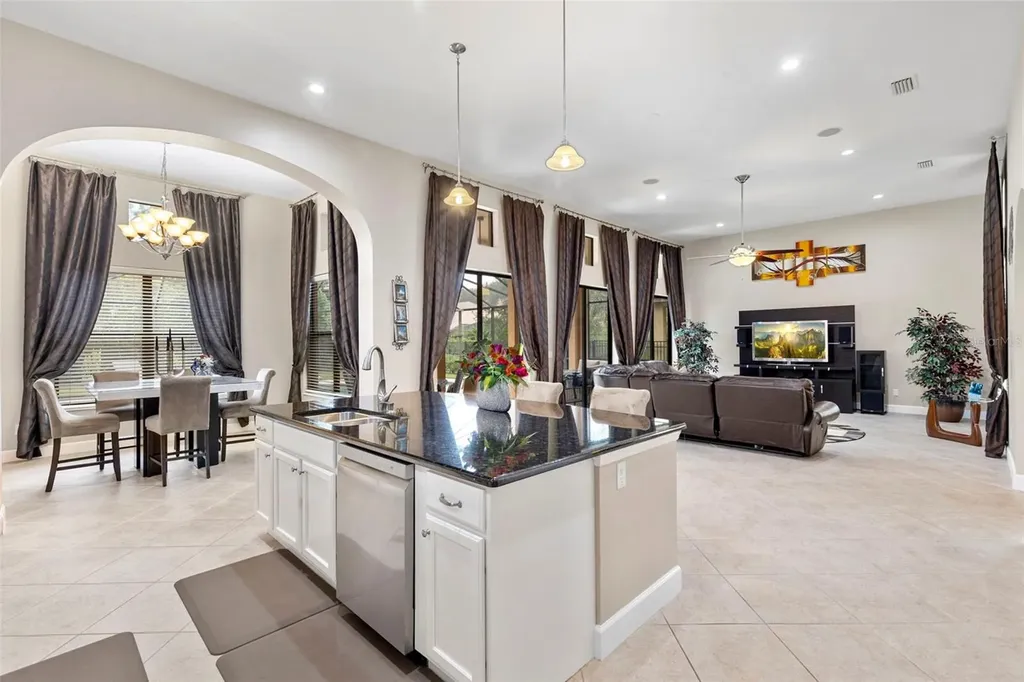20331 Heritage Point Drive Tampa FL 33647