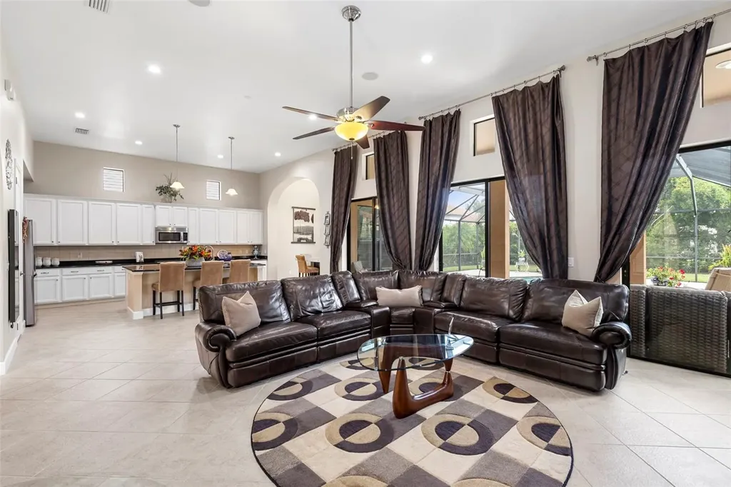 20331 Heritage Point Drive Tampa FL 33647