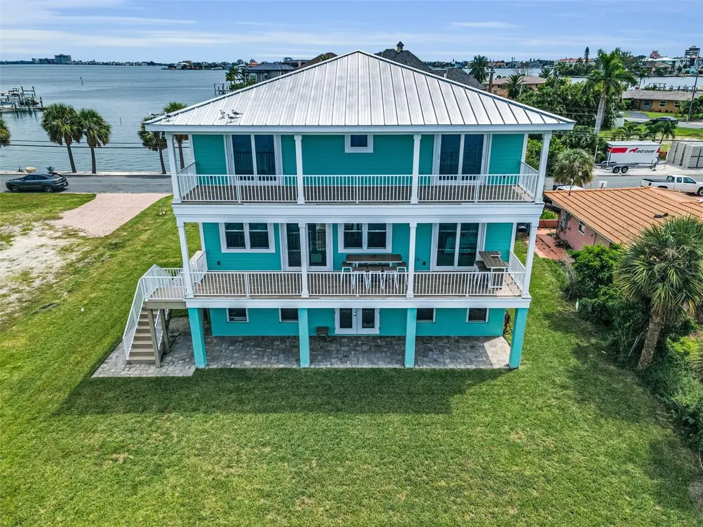 339 55th Avenue St Pete Beach FL 33706