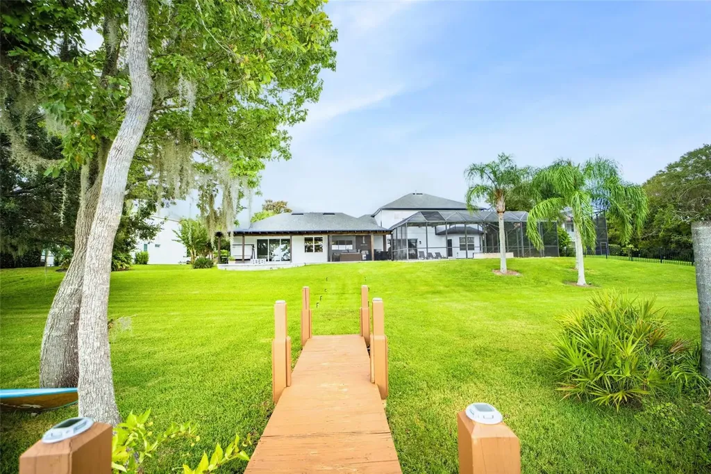 13048 Lake Roper Court Windermere FL 34786