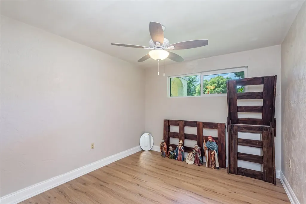 1459 Admiral Halsey Avenue Daytona Beach FL 32124