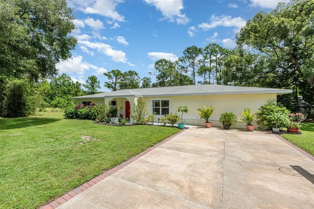 1459 Admiral Halsey Avenue Daytona Beach FL 32124