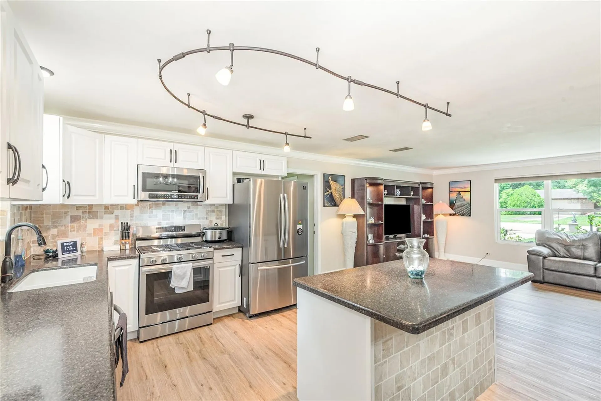 1459 Admiral Halsey Avenue Daytona Beach FL 32124