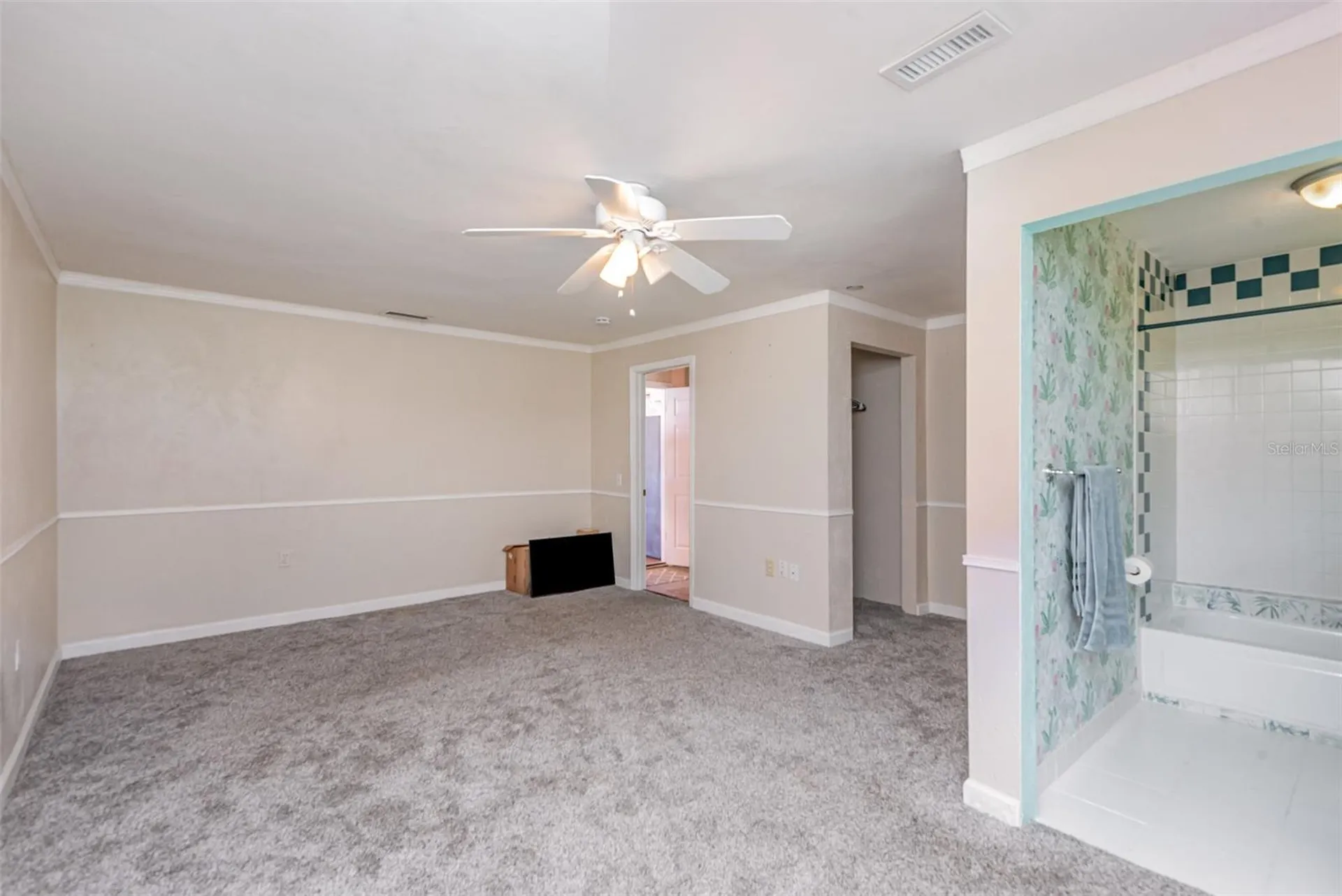1459 Admiral Halsey Avenue Daytona Beach FL 32124
