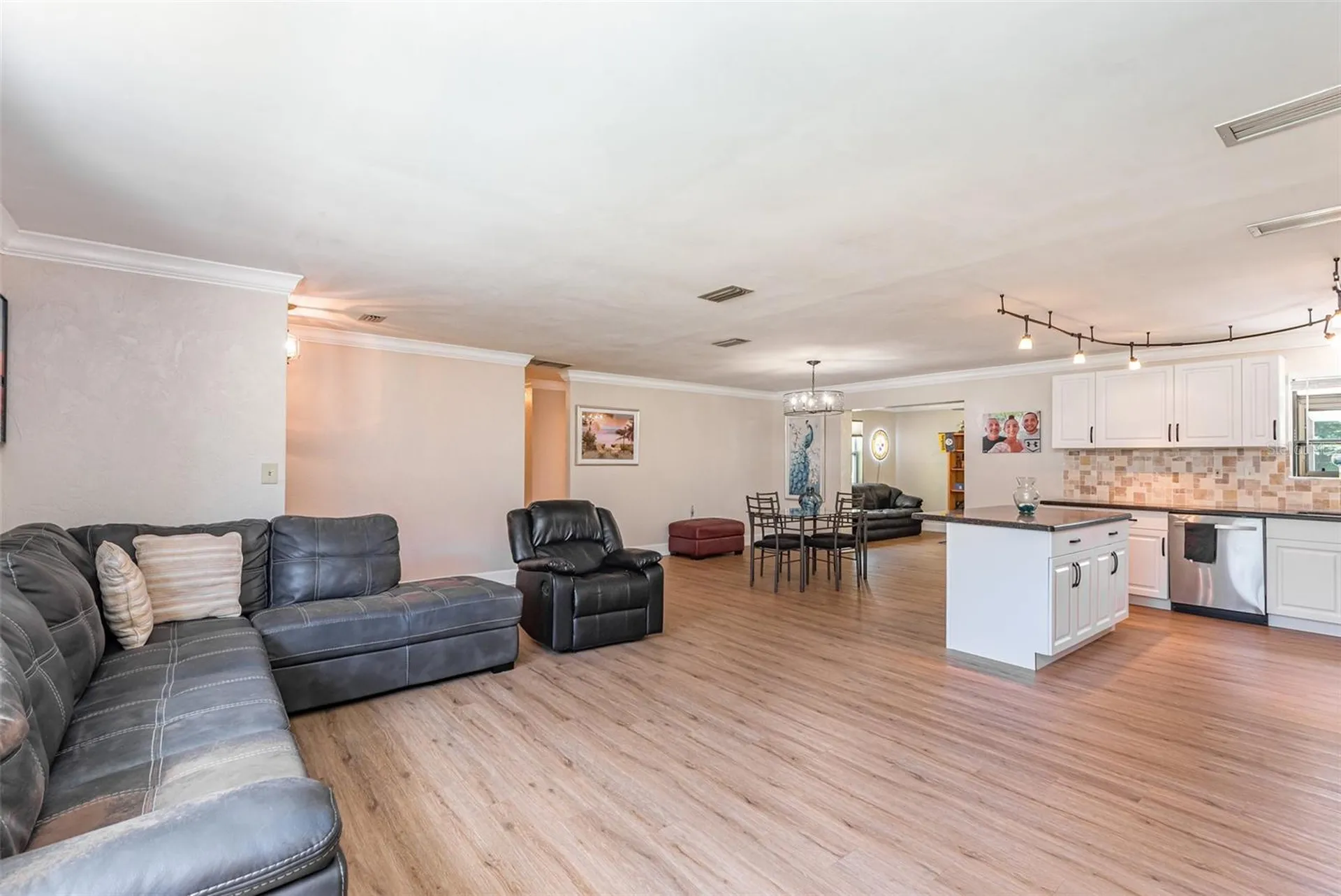 1459 Admiral Halsey Avenue Daytona Beach FL 32124