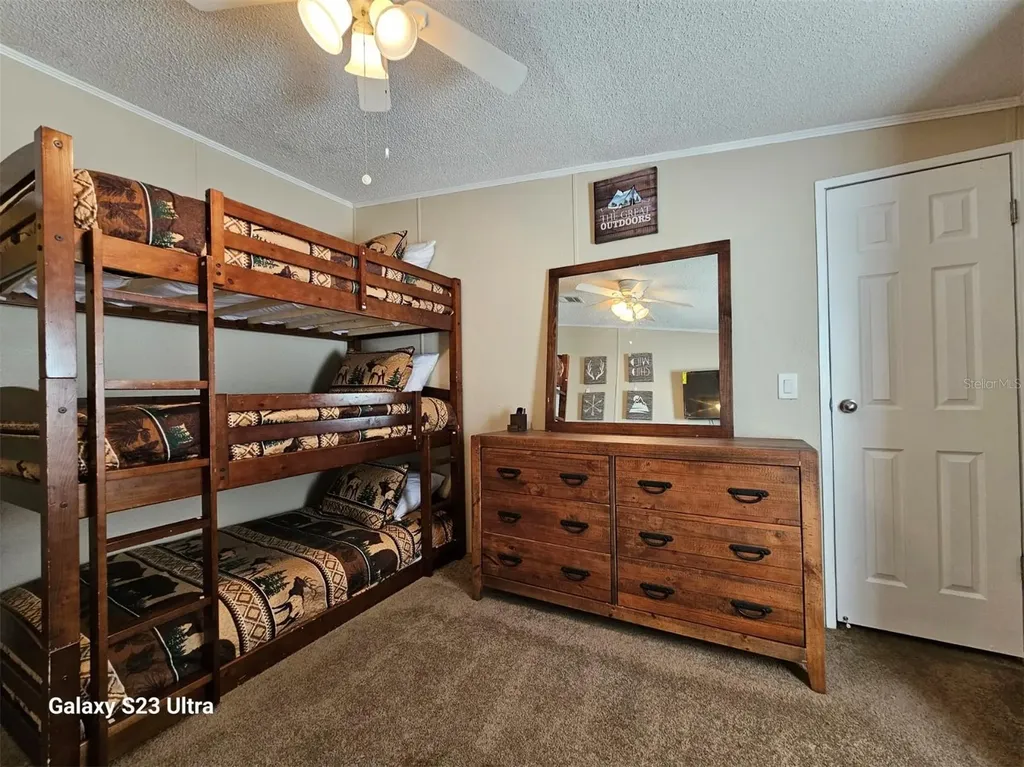 10605 2nd Street Thonotosassa FL 33592