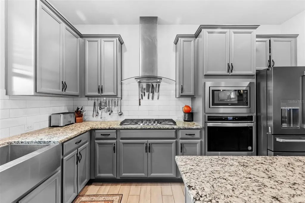 5640 Silver Sun Drive Apollo Beach FL 33572