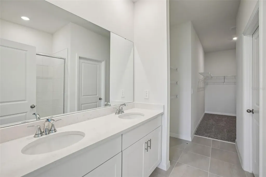 1820 Brekey Way Zephyrhills FL 33541