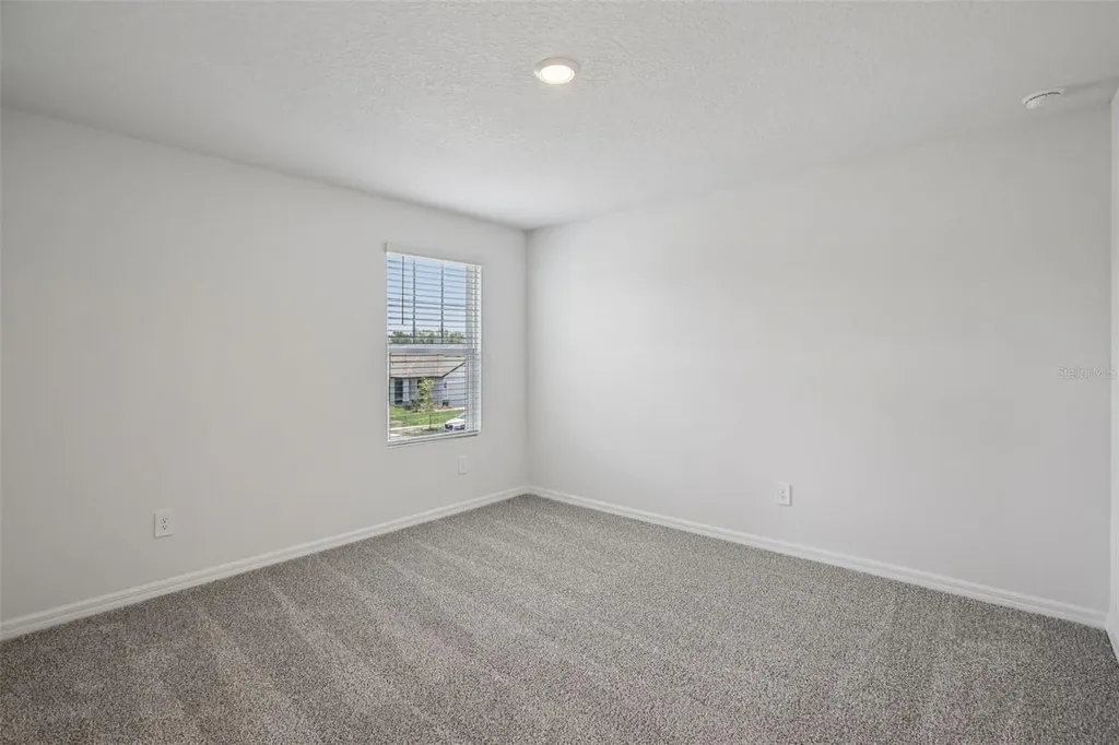 1820 Brekey Way Zephyrhills FL 33541
