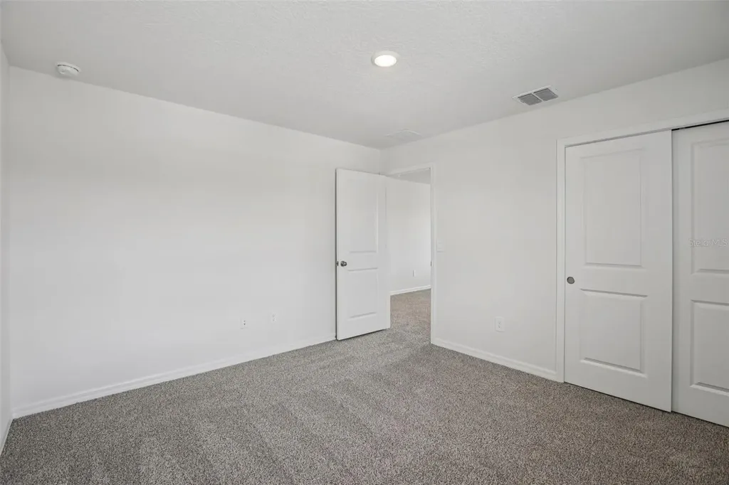 1820 Brekey Way Zephyrhills FL 33541