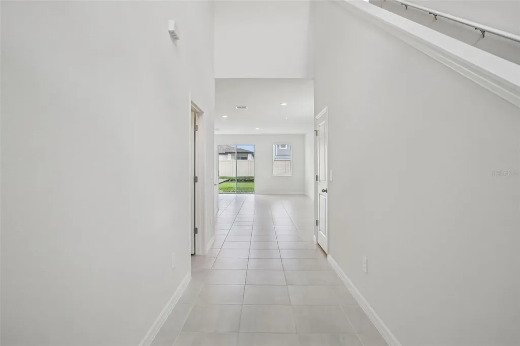 1820 Brekey Way Zephyrhills FL 33541