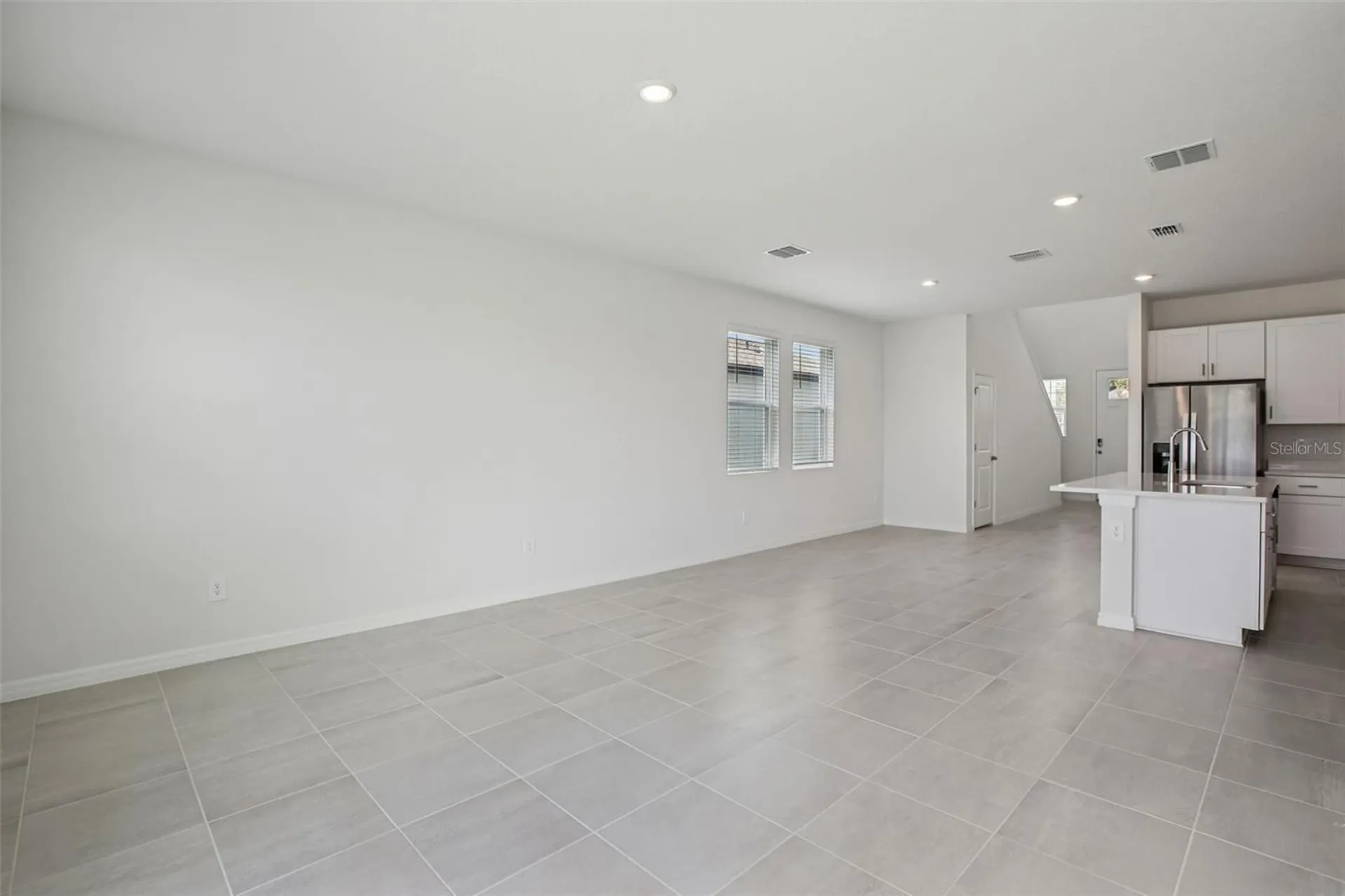 1820 Brekey Way Zephyrhills FL 33541
