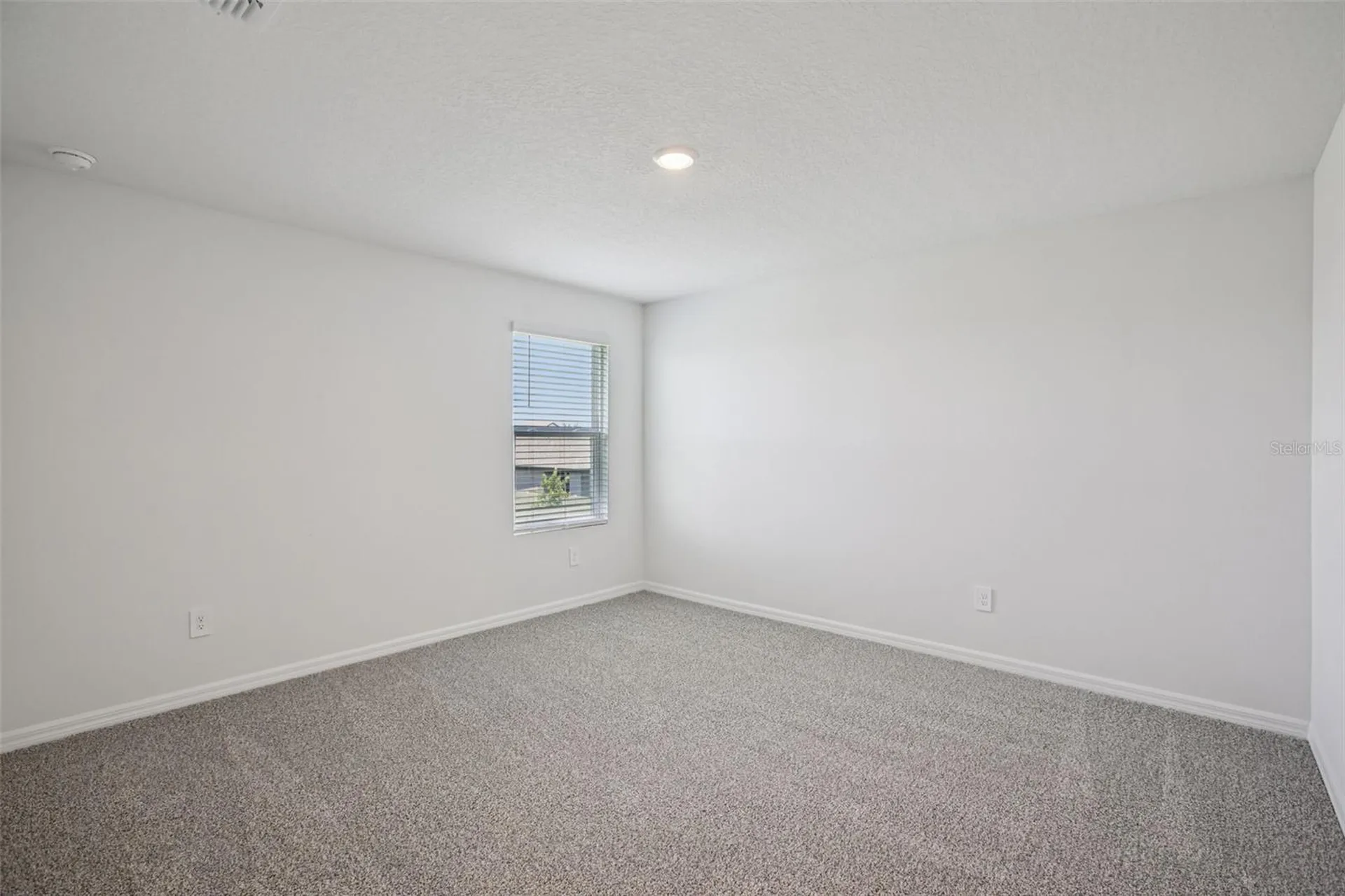 1820 Brekey Way Zephyrhills FL 33541