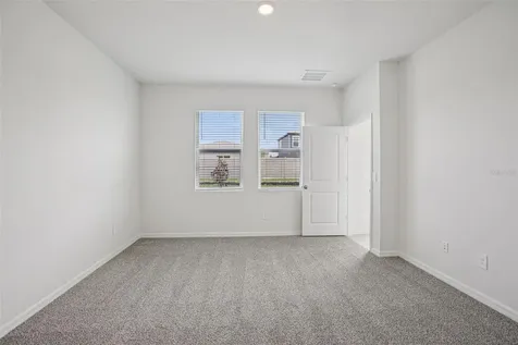 1820 Brekey Way Zephyrhills FL 33541