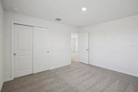 1820 Brekey Way Zephyrhills FL 33541