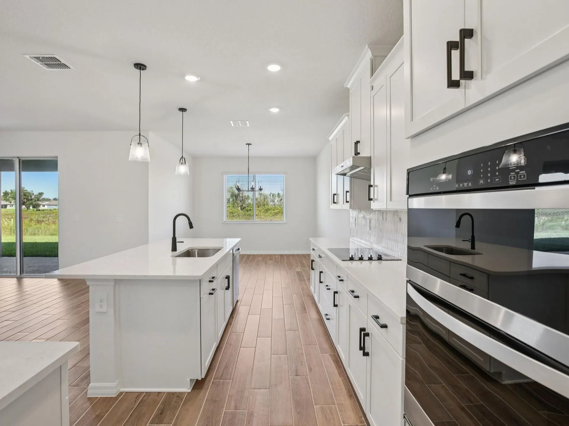 1922 Coolridge Place Zephyrhills FL 33541