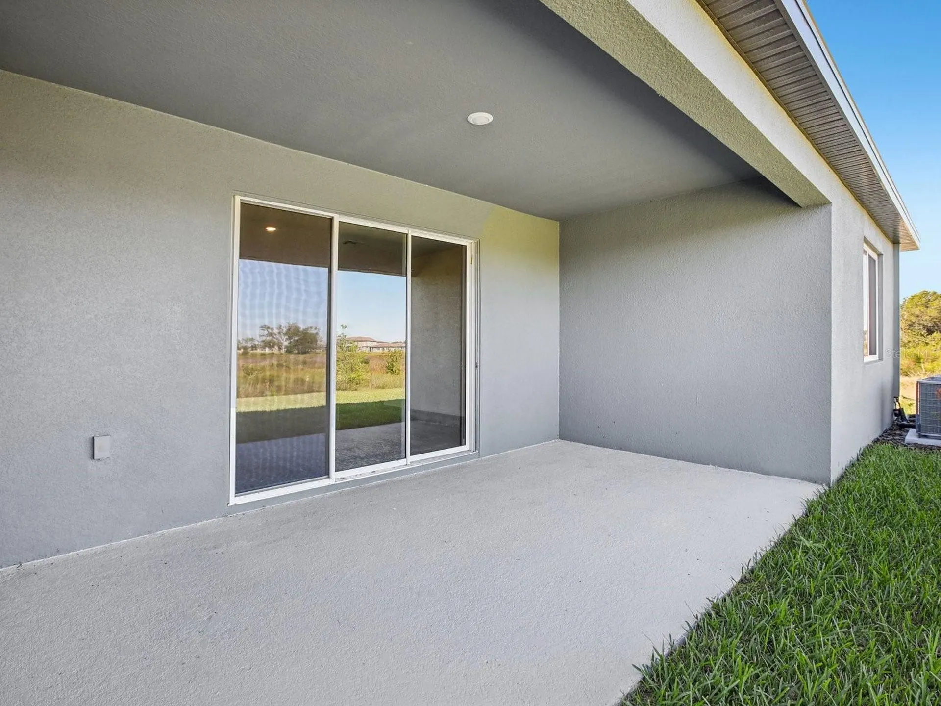 1922 Coolridge Place Zephyrhills FL 33541