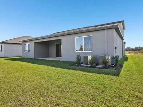 1922 Coolridge Place Zephyrhills FL 33541