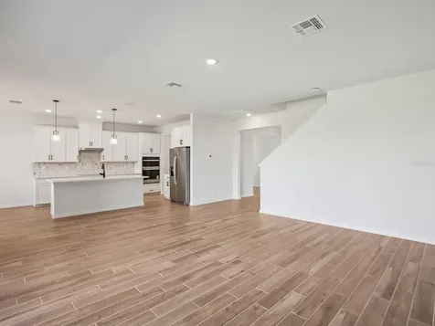 1922 Coolridge Place Zephyrhills FL 33541