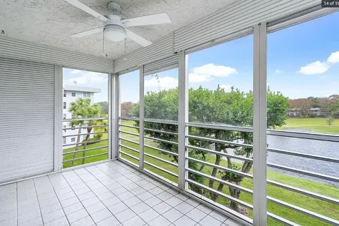 4020 W Palm Aire Pompano Beach FL 33069