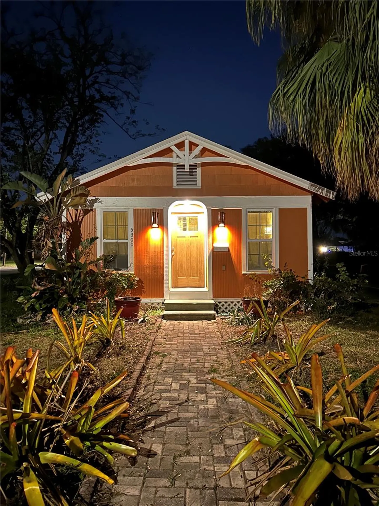 5300 7th Avenue N St Petersburg FL 33710
