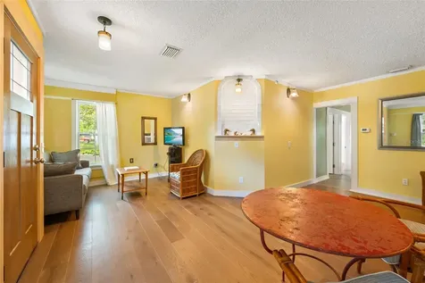 5300 7th Avenue N St Petersburg FL 33710