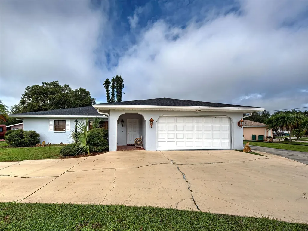 1181 Seacrest Drive NW Port Charlotte FL 33948