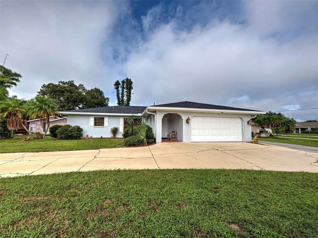 1181 Seacrest Drive NW Port Charlotte FL 33948