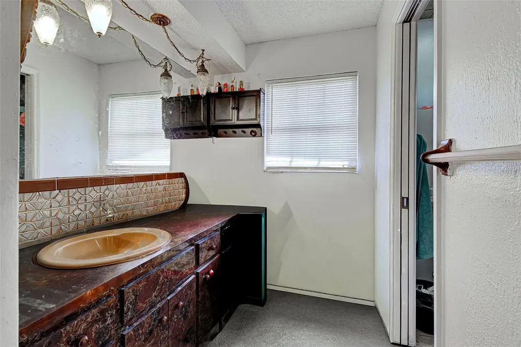 1181 Seacrest Drive NW Port Charlotte FL 33948