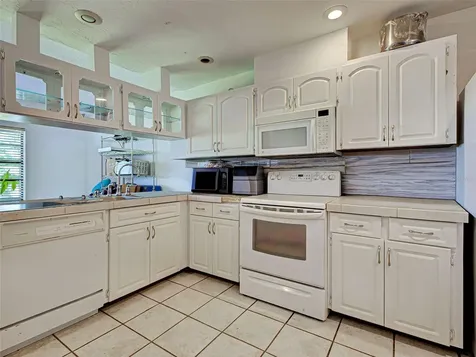 1181 Seacrest Drive NW Port Charlotte FL 33948