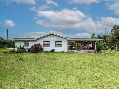 1181 Seacrest Drive NW Port Charlotte FL 33948
