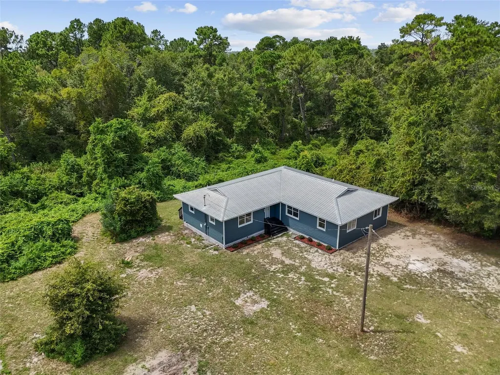 127 Rainbow Drive Florahome FL 32140