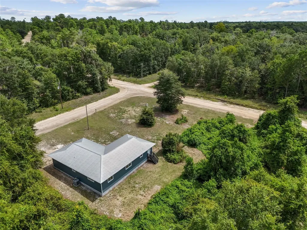 127 Rainbow Drive Florahome FL 32140