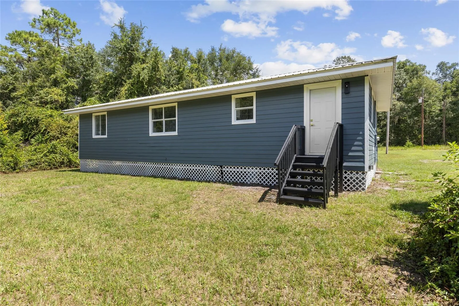 127 Rainbow Drive Florahome FL 32140