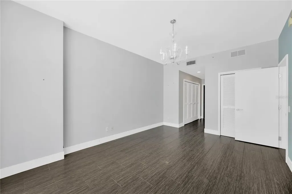 145 2nd Avenue S St Petersburg FL 33701