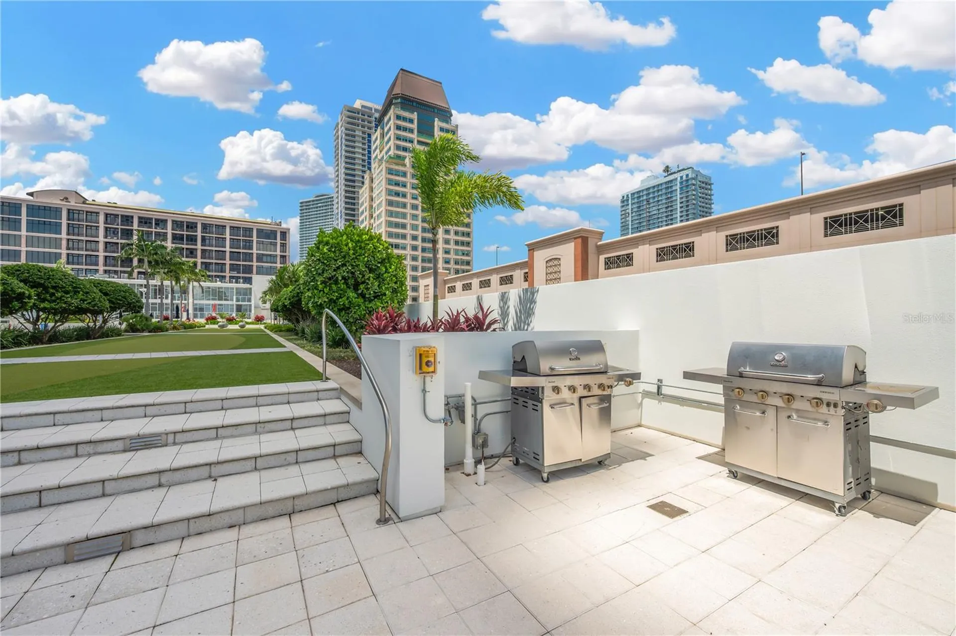 145 2nd Avenue S St Petersburg FL 33701