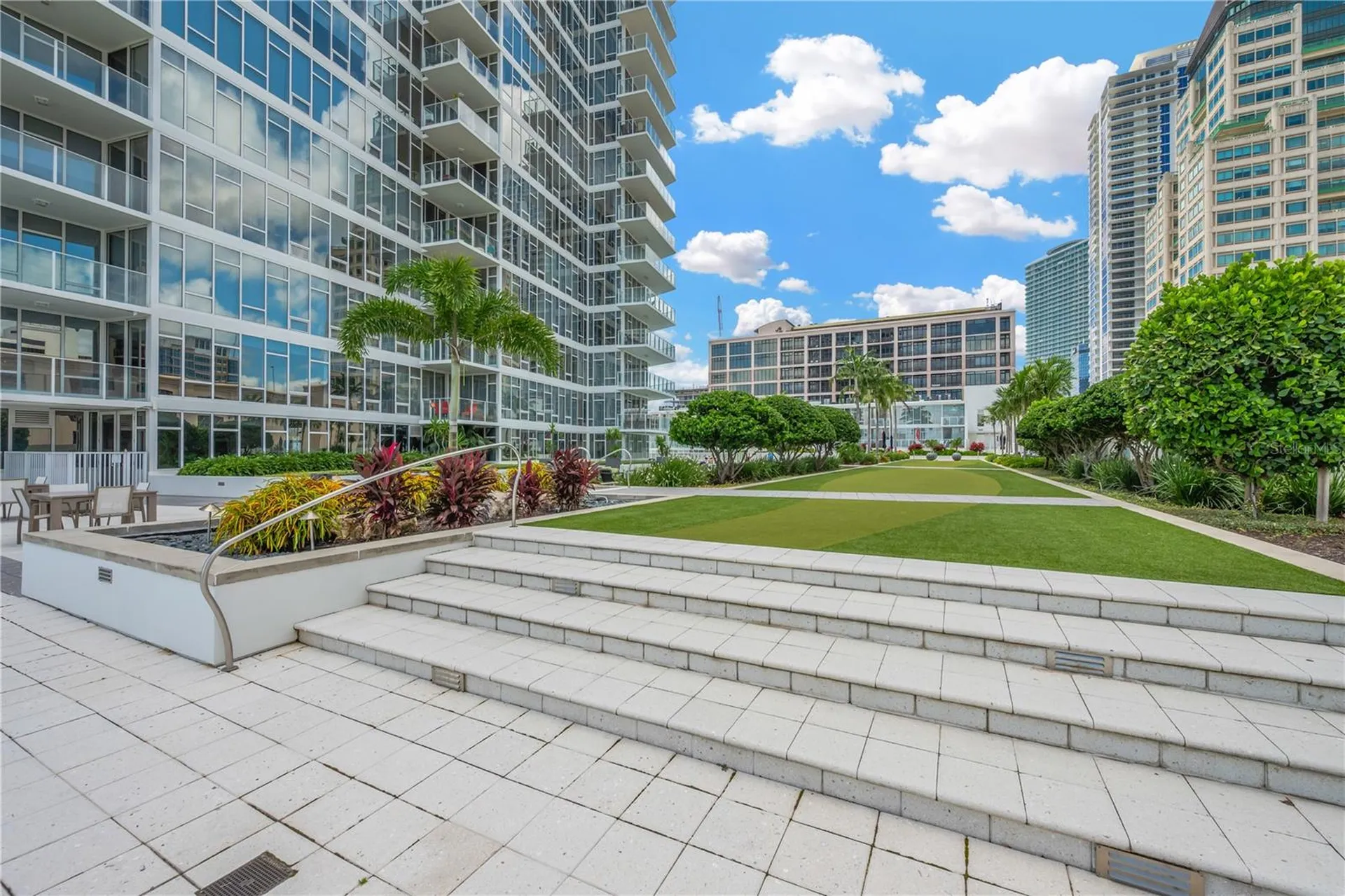 145 2nd Avenue S St Petersburg FL 33701