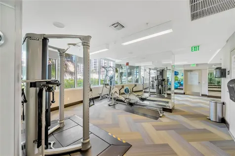 145 2nd Avenue S St Petersburg FL 33701