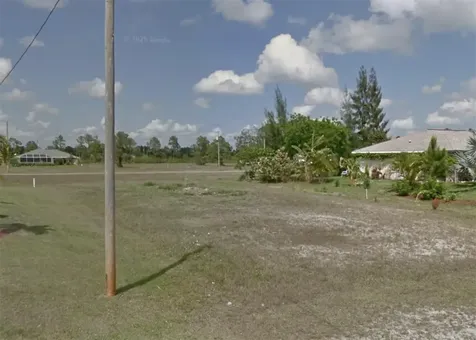2215 NE 34th Lane Cape Coral FL 33909